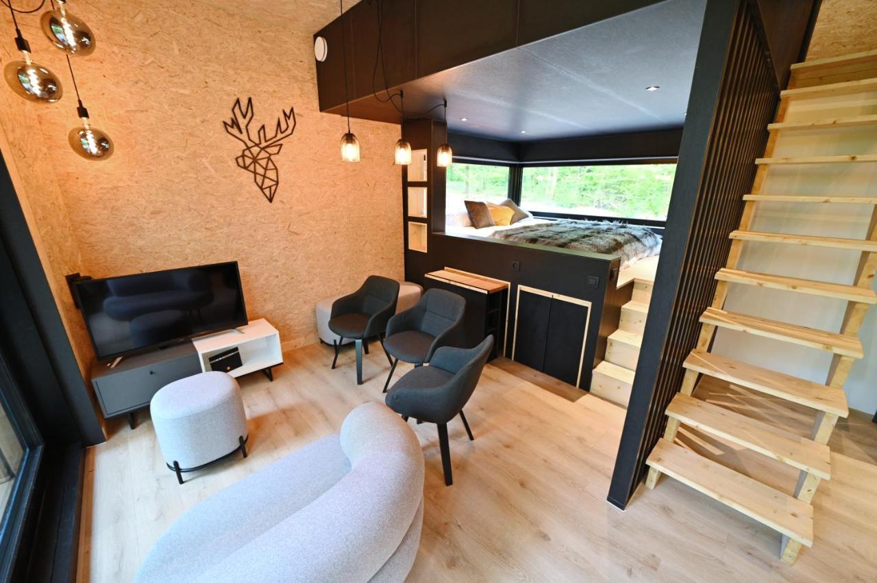 Forest Cube Oignies Экстерьер фото