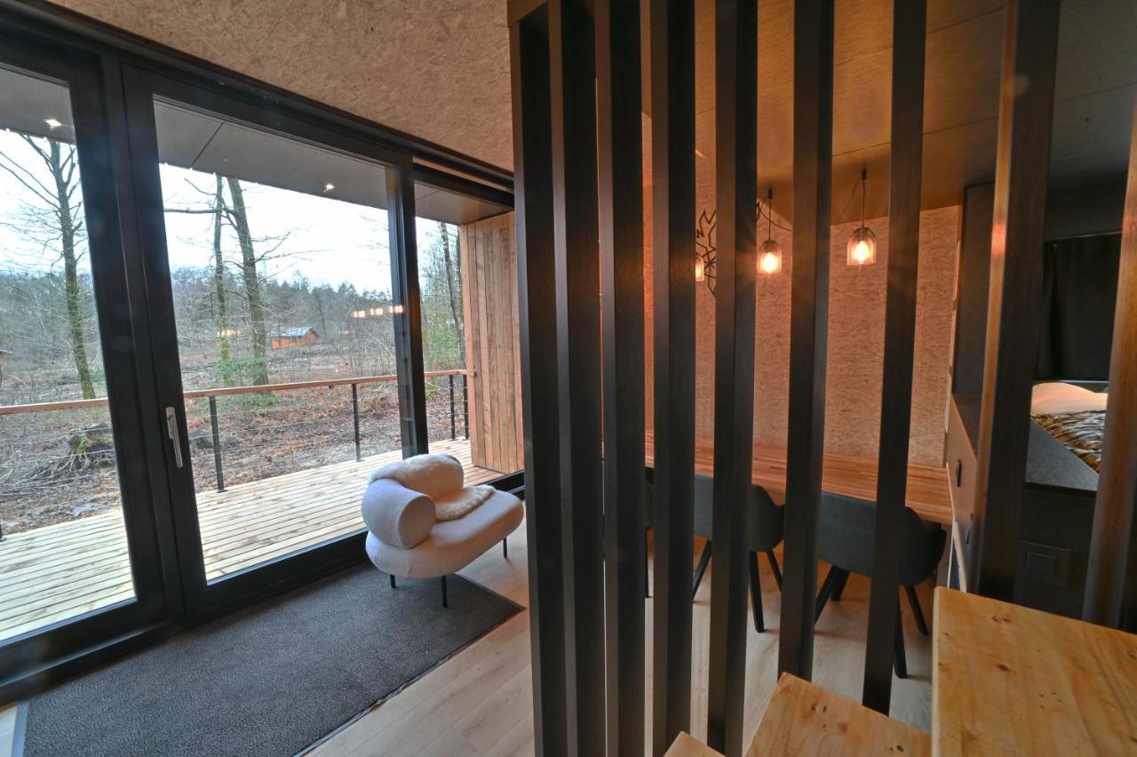 Forest Cube Oignies Экстерьер фото